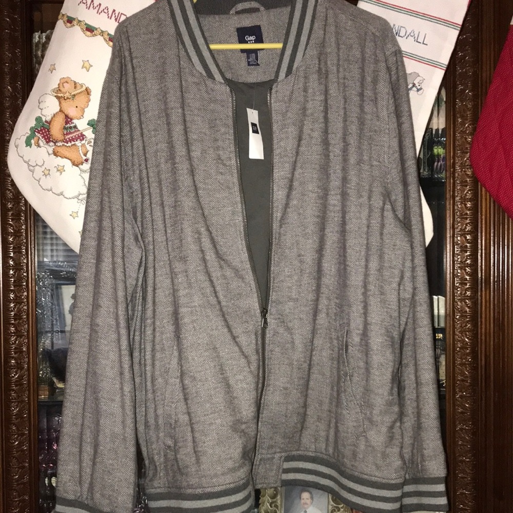 ⭐️HOST PICK⭐️XXL GAP JACKET